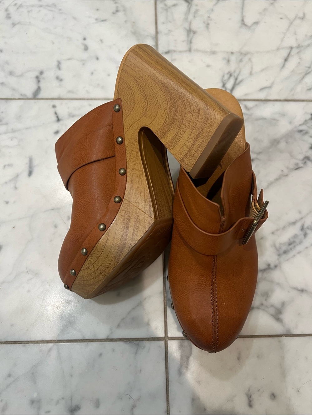 Korks Tan Leather Clog Mules with Wood Platform - never worn